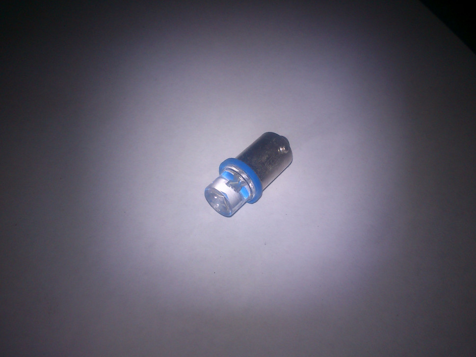 Светодиод  с/цок 12V 4W  BLUE Т8 ВА9S КОНУС Маяк (габарит)