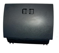 ЯКрышка бардачка 2112-5303020 в сборе