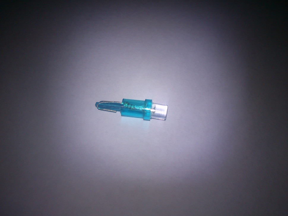 Светодиод  б/ц 12V 1.2W без патрона BLUE Т5W2.0.4.6D Маяк