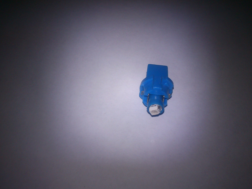 Светодиод  б/ц 12V 1.2W с патроном (07-09) BLUЕ 1SMD ВАХ8.7D T5 WITH CAP Маяк